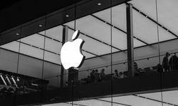 Bellek krizi Apple’ı vurdu: iPhone ve MacBook’a zam kapıda!
