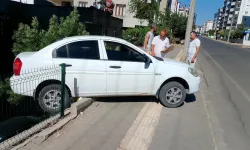 Kahramanmaraş'ta Sıradışı Kaza: Park Etti, Otomobil Kendi Kendine Yola Koyuldu!