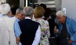 Emeklilik Hayali Kuranlara Müjde: Prim Günü Eksik Olanlar Bu Yolla Emekli Oluyor
