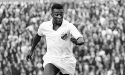 Futbol Efsanesi Pele Kimdir? Hayatı ve Kariyeri