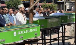Kocaeli'de Denizde Ölen 3 Kardeş Toprağa Verildi