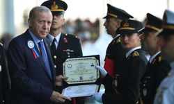 Cumhurbaşkanı Erdoğan'dan Mezuniyet Töreninde Kritik Mesajlar
