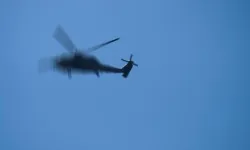 Giresun’da yüksek gerilim çalışması yapan helikopter düştü