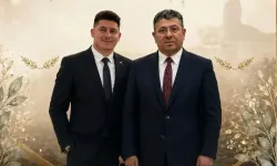 Kamil Yediyıldız Kimdir? Oğlu Enes Yediyıldız'ın Düğün Davetiyesi Konuşuluyor