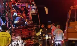 Kahramanmaraş’a Komşu Kentte Feci Kaza: Otobüs ve TIR Çarpıştı