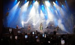 Tuğçe Kandemir’den Kahramanmaraş’ta sevilen şarkılarıyla konser