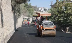 Kahramanmaraş Katip Çelebi Caddesi Asfaltla Yenileniyor