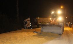 Kahramanmaraş’tan Yola Çıkmıştı! 25 Ton Mısır Amasya’da Yola Savruldu
