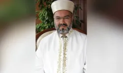 Prof. Dr. Mehmet Emin Ay kimdir, kaç yaşında ve nereli? İlahiyatçı, yazar ve sanatçı Mehmet Emin Ay'ın hayatı