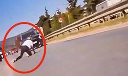 Bursa'da Kırmızı Işık Kazası: Motosikletli Tırın Altına Savruldu