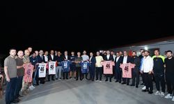 Kahramanmaraş Valisi Ünlüer İstiklalspor ile Buluştu