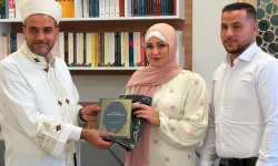 Ukraynalı Anastasiia Van'da Müslüman Oldu