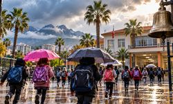 Antalya'da Yarın Okullar Tatil mi? 2 Ekim Cuma Valilik Açıklaması