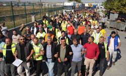Kapıkule’de Tır Sürücülerinden Vize ve Kuyruk Tepkisi