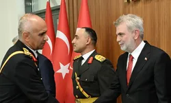 Kahramanmaraş'ta 29 Ekim Coşkusu: Başkan Fırat Görgel Valilikteki Törene Katıldı