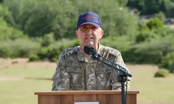 Tümgeneral Emre Tayanç Kimdir? Görev Yaptığı Birlikler ve Askerî Kariyeri