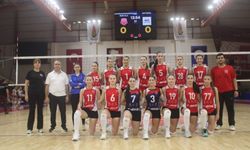 Kahramanmaraş BŞB Voleybol Takımı Antepia'yı 3-0 Yendi