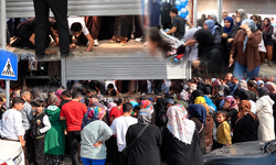Kahramanmaraş'ta 100 liraya satıldığını duyan koştu: Mağazada izdiham yaşandı