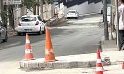 Kahramanmaraş’ta dikkat çeken yol çalışması: Düz giden yol neden daraltıldı?