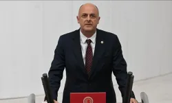Prof. Dr. Ümit Özlale Kimdir, Kaç Yaşında ve Aslen Nereli? İzmir Milletvekili Ümit Özlale'nin Hayatı, Eşi ve Biyografisi