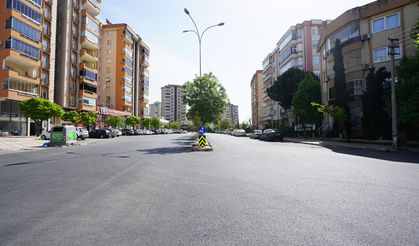 Kahramanmaraş'ta Yol Sorunu Çözülüyor: Başkonuş Caddesi Asfalt Yenileniyor!