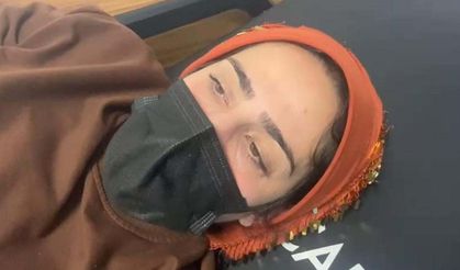24 yaşındaki kadın 13 gündür aralıksız hapşırıyor