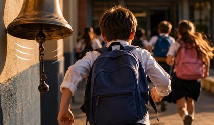 Okullarda kıyafet düzeni değişiyor: Veliler artık formayı istedikleri yerden alabilecek