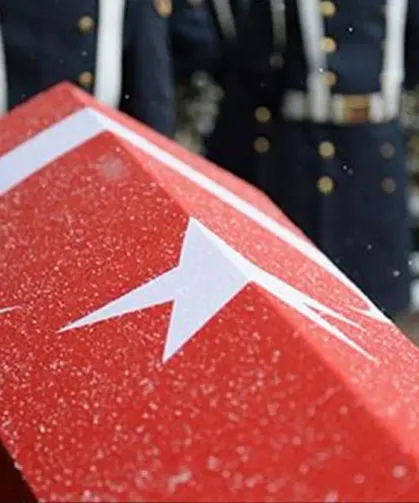 Yıldırım çarpan asker şehit oldu