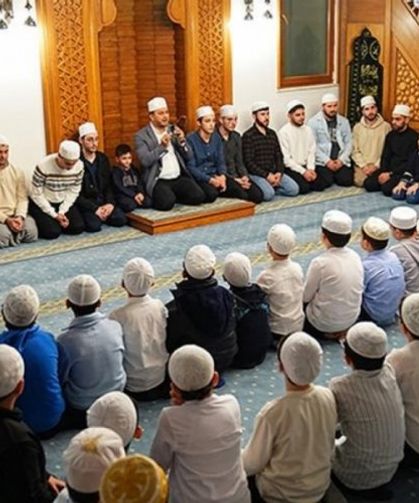 Liselerde cuma namazı düzenlemesi: Milli Eğitim’den yeni talimat