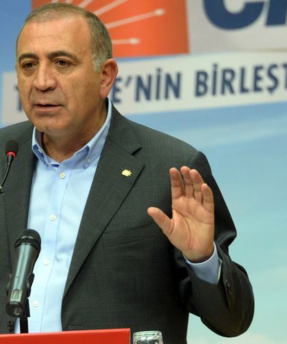 Gürsel Tekin: Görünüm değişecek, sürpriz olacak