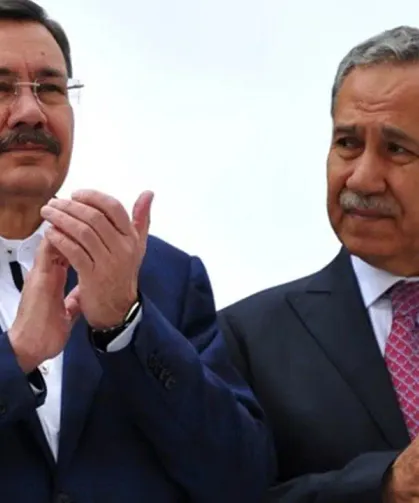 Melih Gökçek'ten Bülent Arınç çıkışı: "Nedenini internete sorun!"