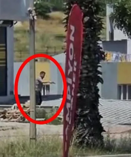 Adana'da Emekli Polisin Oğlunu Öldürdüğü Anlar