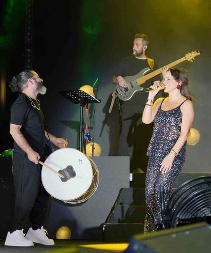 Samsun'da Muhteşem Final: Bengü Binlerce Hayranını Batıpark'ta Coşturdu!