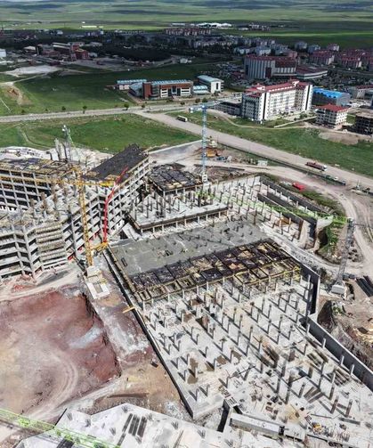 Kars Sağlıkta Çağ Atlıyor: Dev Bölge Hastanesi Gün Sayıyor