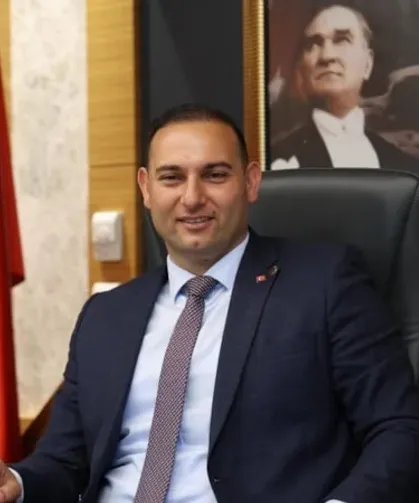 Kilis Belediye Başkanı Hakan Bilecen CHP’den İstifa Etti: Bağımsız Süreç Başlıyor