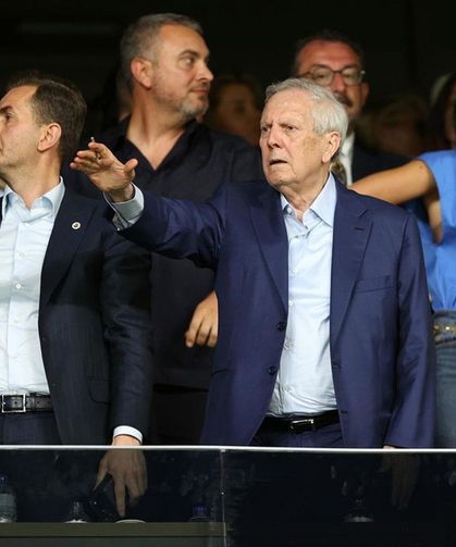 Fenerbahçe'de bir ayrılık ihtimali daha: Aziz Yıldırım kapıyı gösterdi