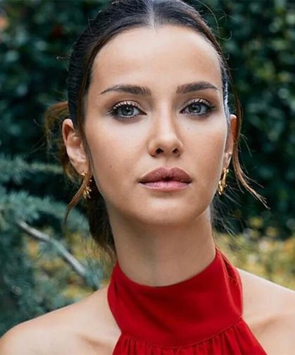 İrem Helvacıoğlu Kızı Sora'nın 1. Yaşını Kutladı