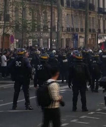 Fransa'da Eğitim Protestoları Büyüyor: Paris'te Çatışma