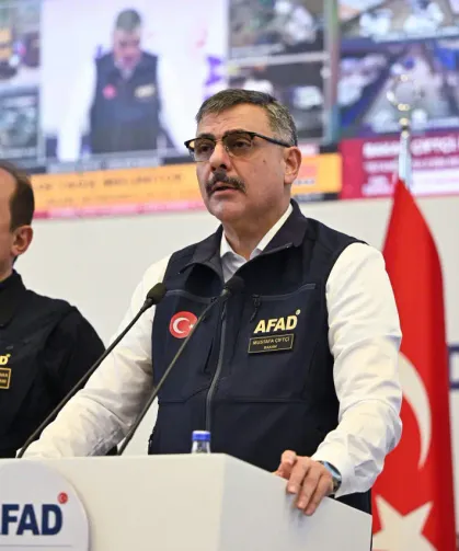 İstanbul'da Sel Felaketi: 2 Bin 727 Kişi Kurtarıldı