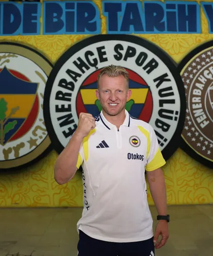 Fenerbahçe'de Teknik Sorumluluğa Dirk Kuyt Getirildi