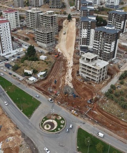Kahramanmaraş Tömek Kavşağı Projesi Detayları: Yeni Yol Bağlantıları ve Sinyalizasyon Çalışması