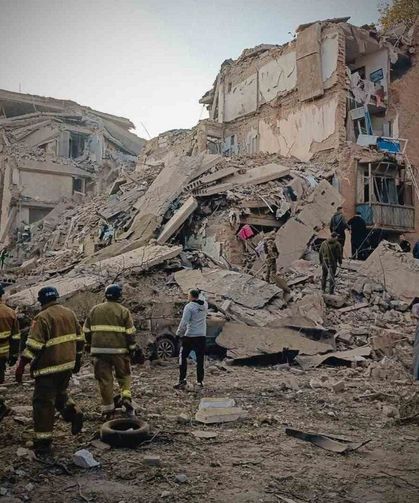 Ukrayna'ya 70 Füzeyle Gece Baskını: Çok Sayıda Ölü Var