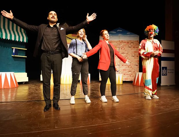 Kahramanmaraş'ta çocuklar için unutulmaz bir tiyatro gösterisi
