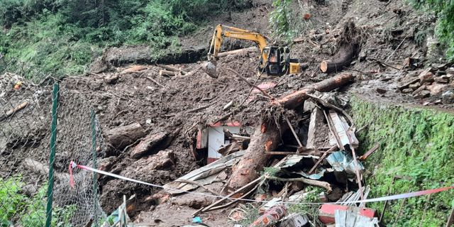 Himalaya'da Muson Yağmurları: Himachal Pradesh'ta Sel Felaketi, Ölü Sayısı 72'ye Ulaştı