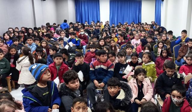 Andırınlı Miniklerden Büyükşehir’in Etkinliğine Yoğun İlgi