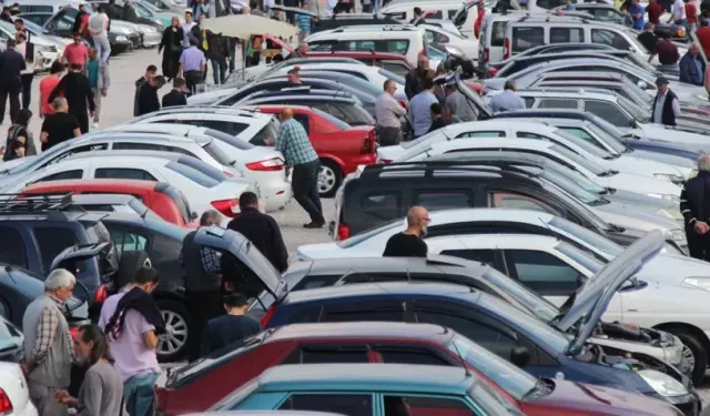 Yüzde 25'e varan değer kaybı: İkinci el otomobil piyasası duruluyor