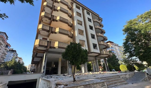 Kahramanmaraş'ta orta hasarlı binalar için yapı ruhsatı sürecinde değişiklik!