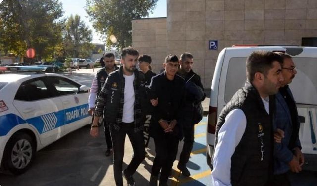 Polis, Mehmet Özdemir Cinayeti İle İlgili 9 Aylık Çalışma Sonucunda 5 Şüpheliyi Gözaltına Aldı