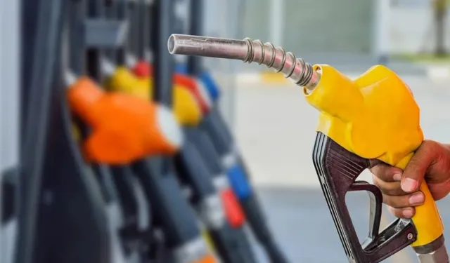 Araç Sahiplerine Kötü Haber: Benzin, Motorin ve LPG'ye Dev ÖTV Zammı Geliyor!