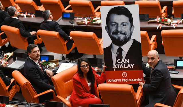 AK Parti'den flaş açıklama: TİP Milletvekili Can Atalay'ın vekilliği düşürülüyor